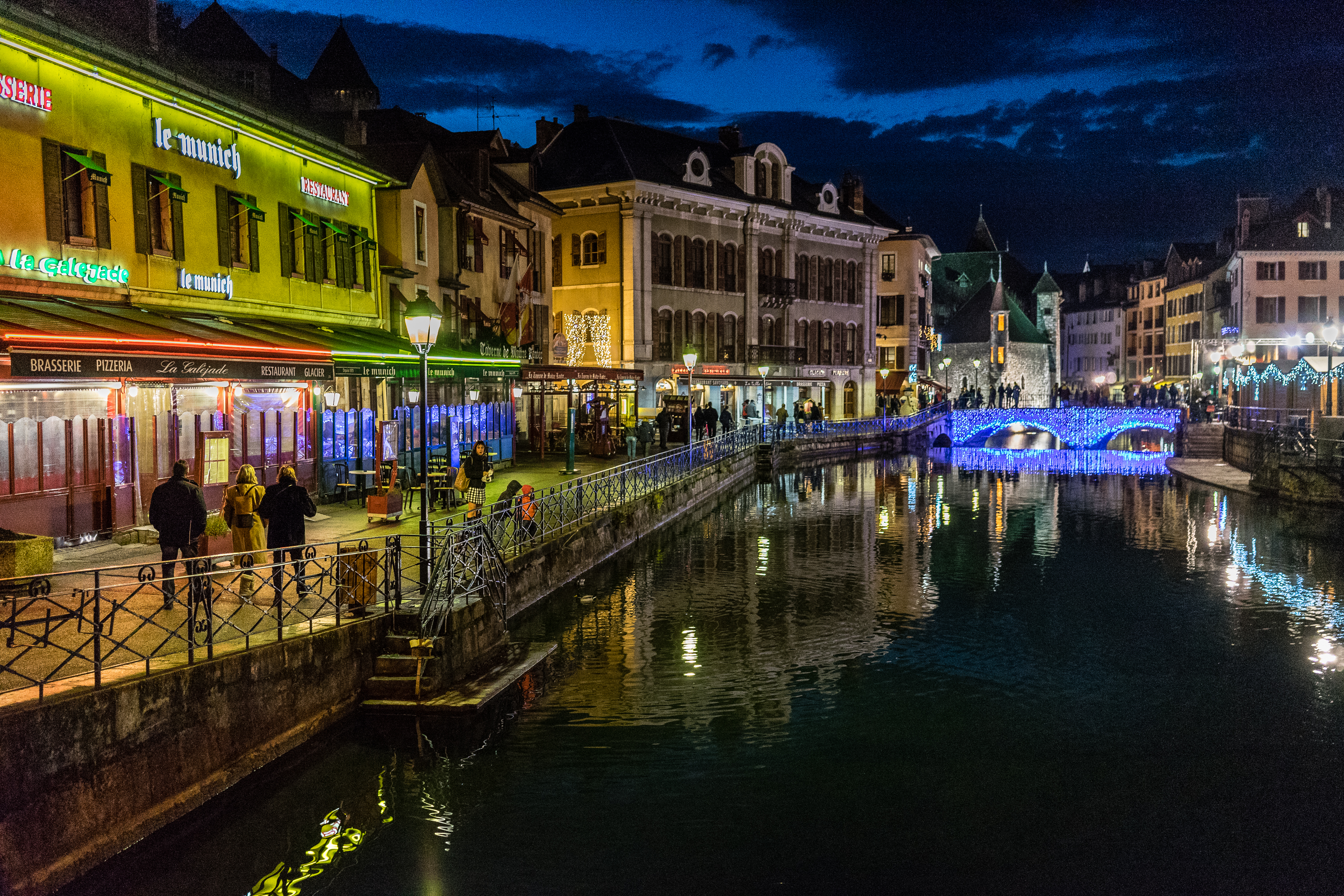 Photo entry by Joseph Esseul