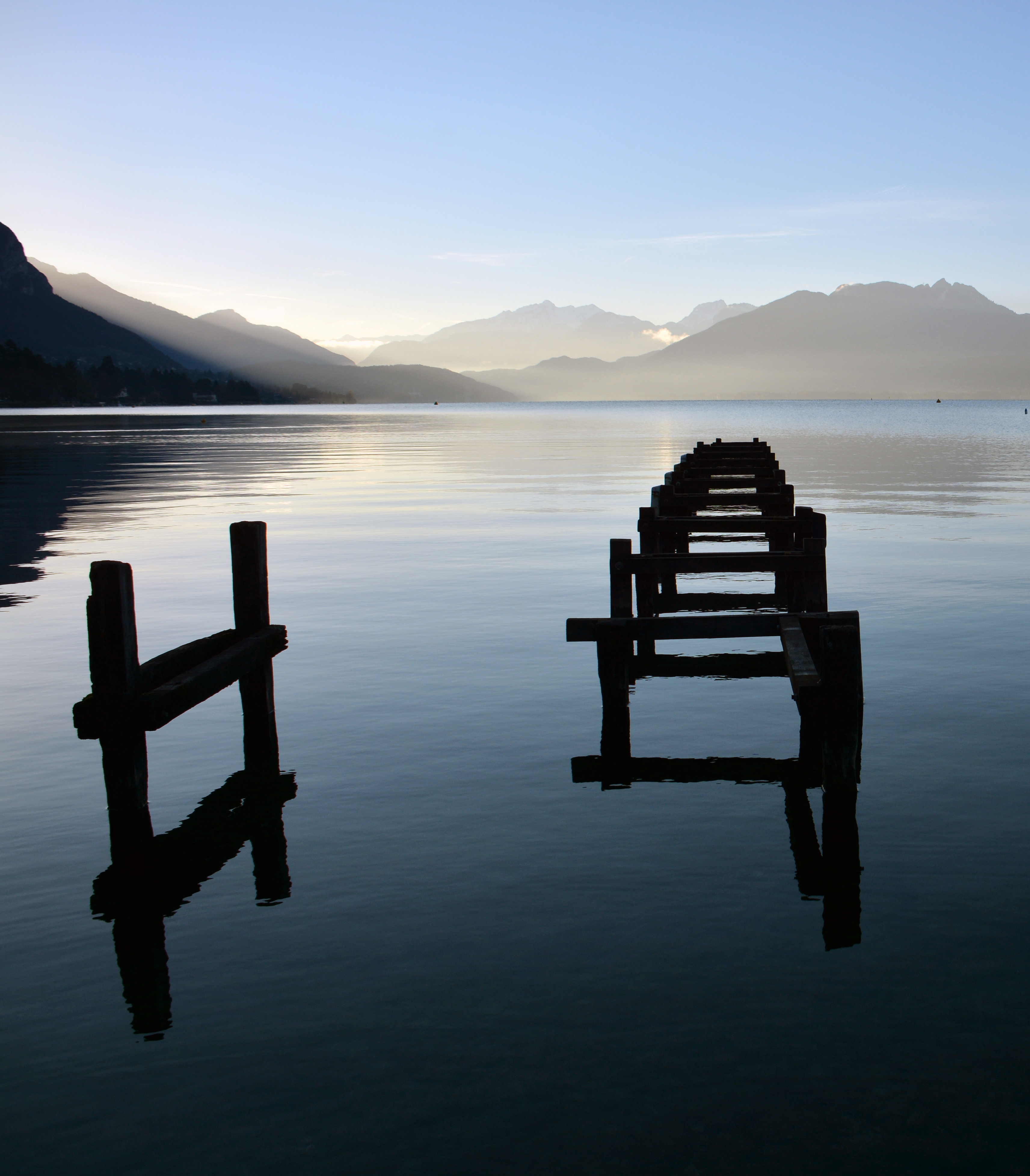 Photo entry by Frederic Sauvageot